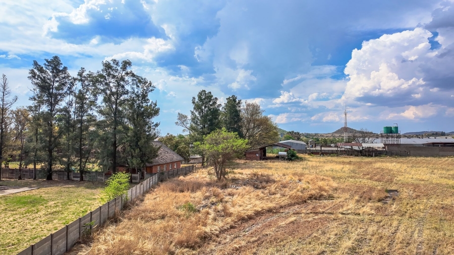 5 Bedroom Property for Sale in Rustenburg Rural North West